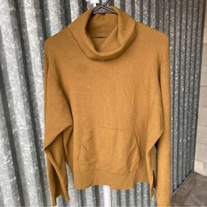 Banana Republic Olive Green Cowl Neck Oversized Sweater Size Medium